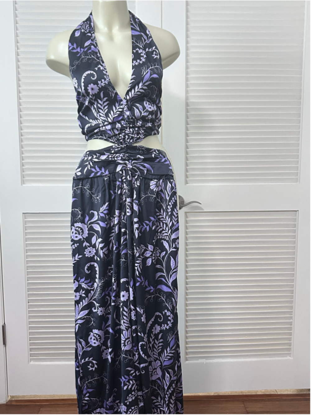 MISA Los Angeles Layla Indigo Vines Floral Halter Wide Leg Jumpsuit S - Picture 2 of 12
